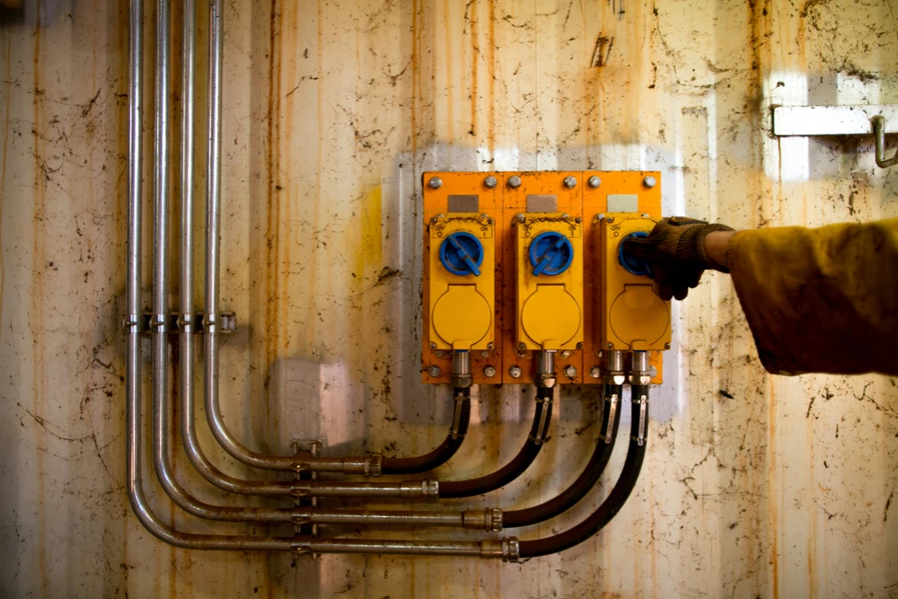 Industrial power outlets and conduit installation